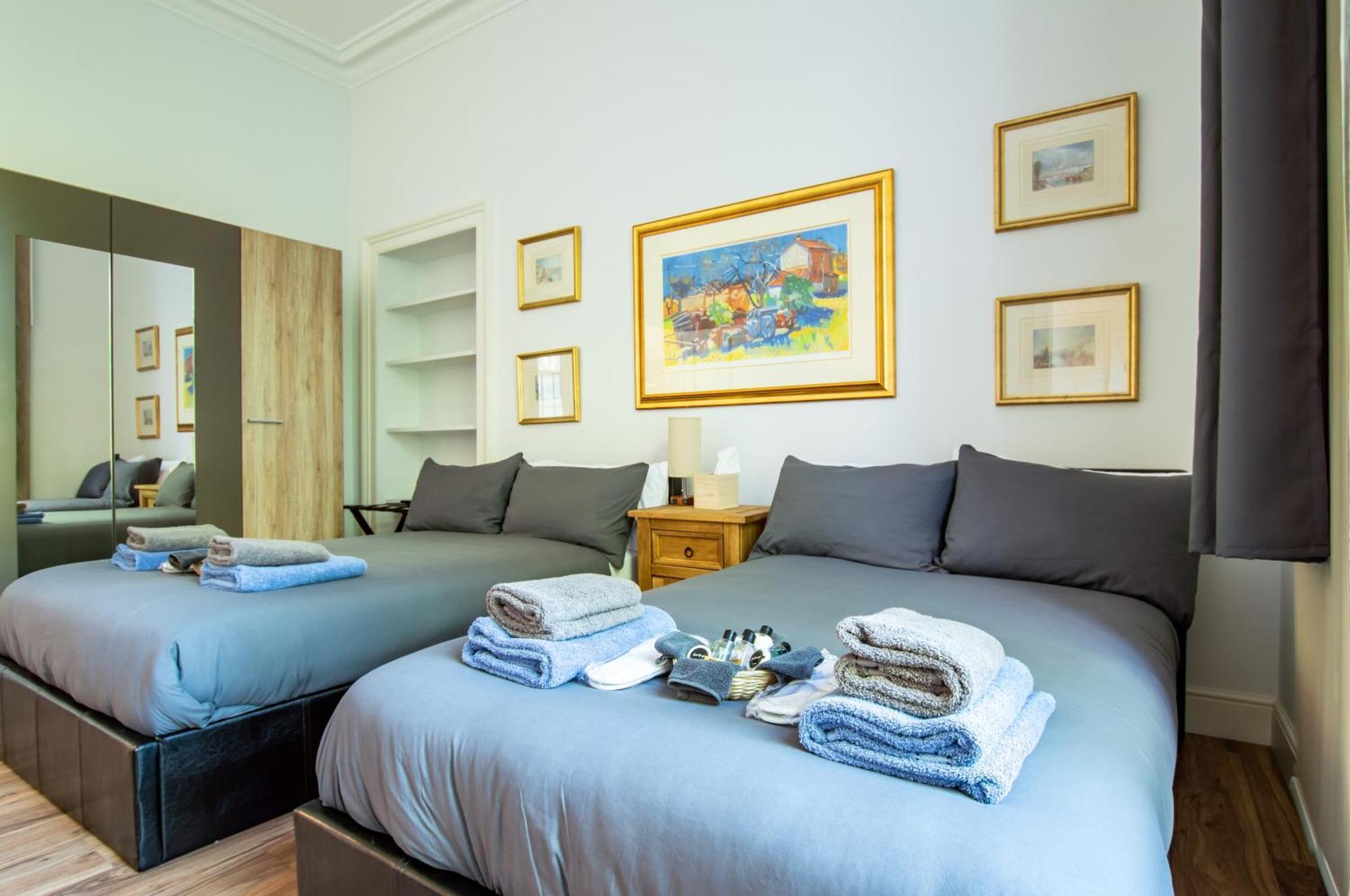 The Heart Of Newington Apartment Edinburgh Bagian luar foto