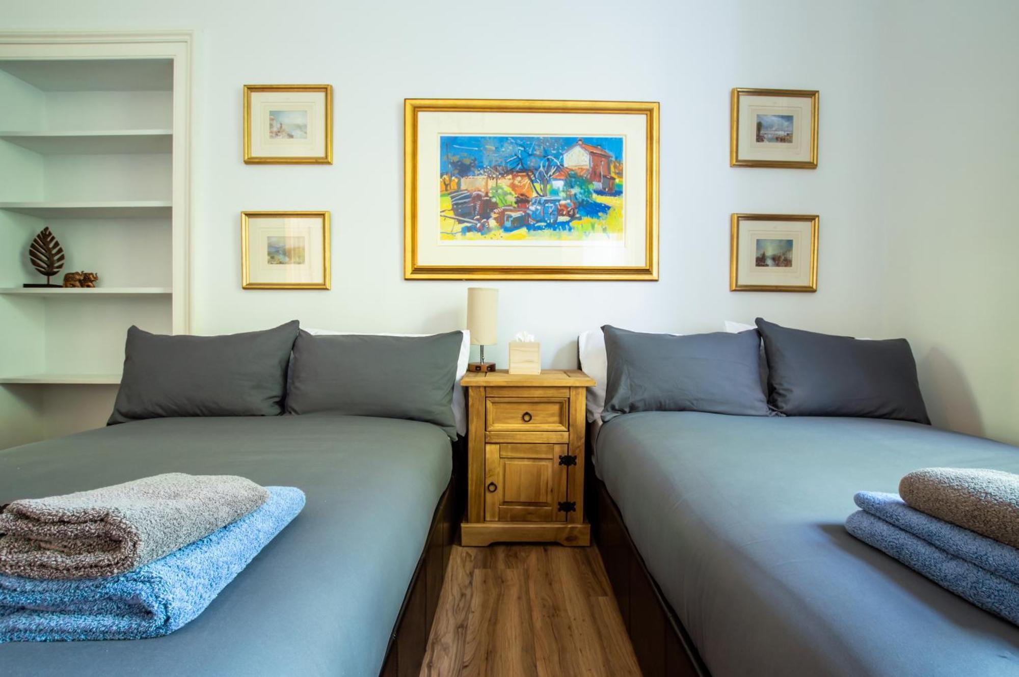 The Heart Of Newington Apartment Edinburgh Bagian luar foto